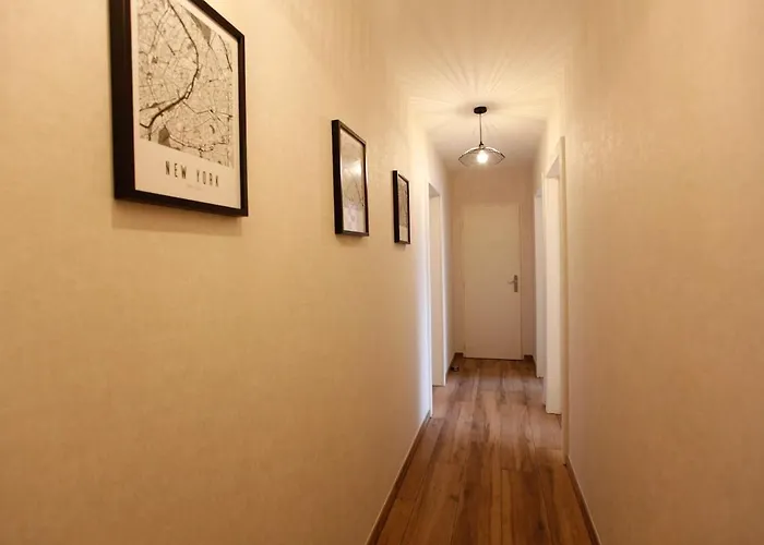 Les Lilas Blancs * Champdray